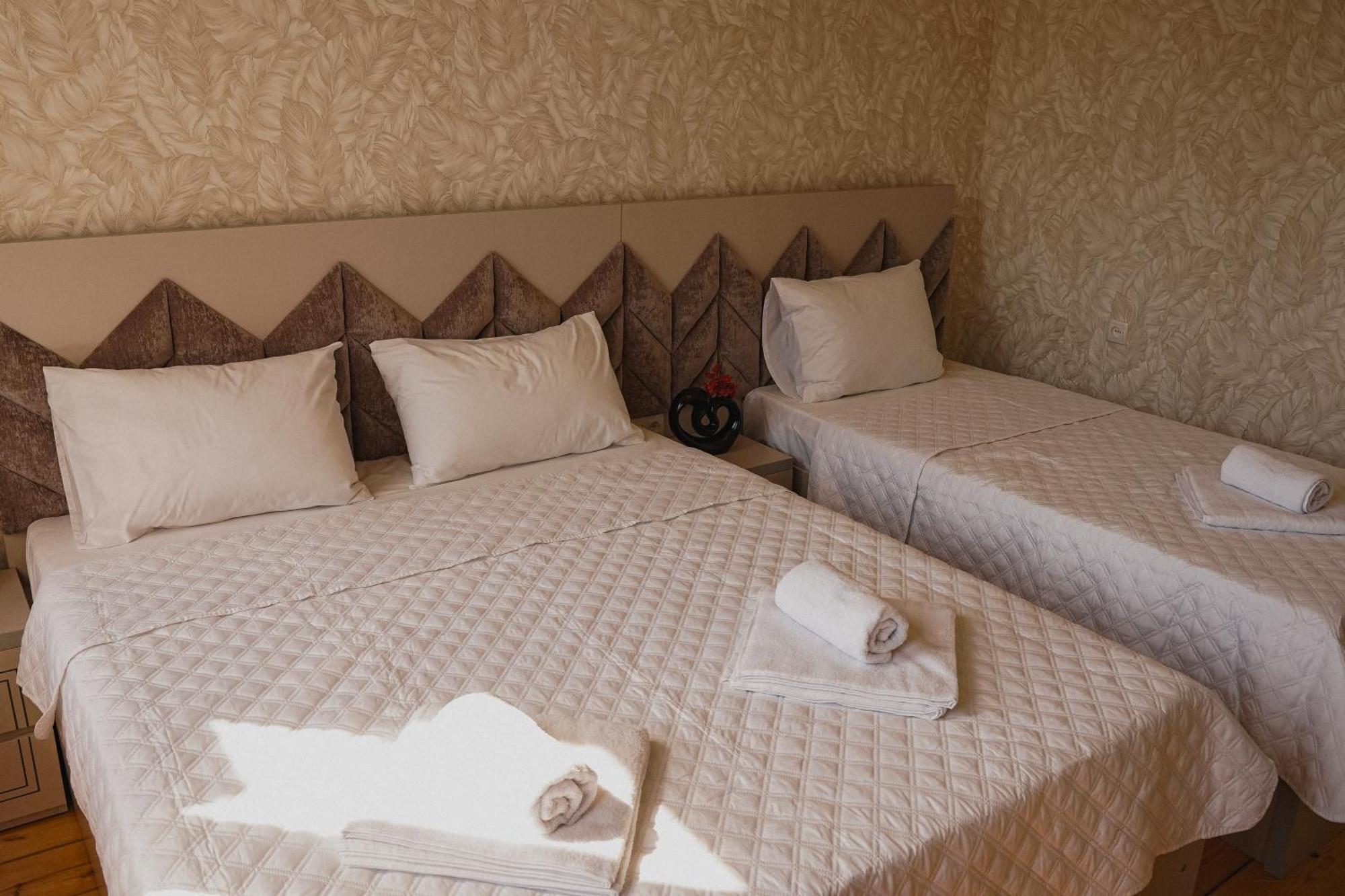 Hostel Old District Kutaisi Zewnętrze zdjęcie